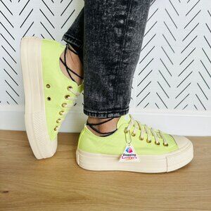 ⭐Converse Chuck Taylor All Star Lift Platform Low 8.5 Womens Shoes Green A09913F